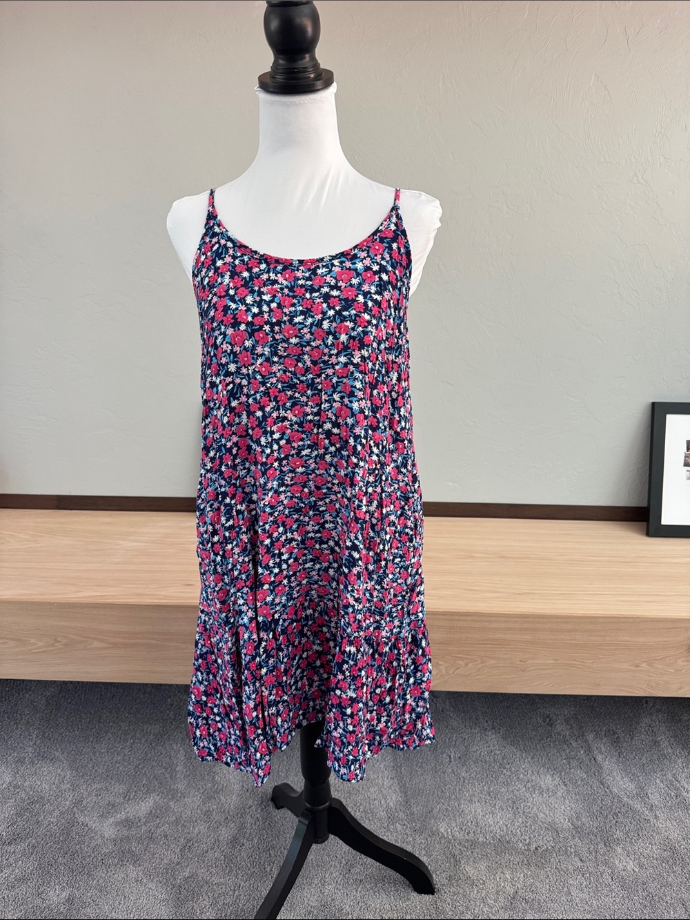 Sleeveless Floral Mini Dress in Pink & Navy - EUC